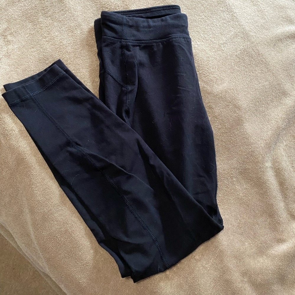 yoga pants